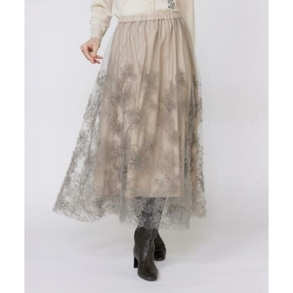 Maglie le cassetto / マーリエ ル カセット 手描き花刺繍チュールスカート