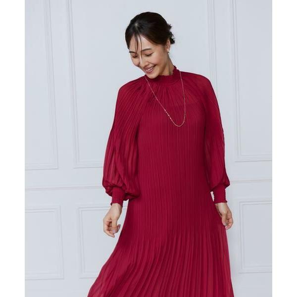 INED / イネド 総プリーツシャーリングワンピース