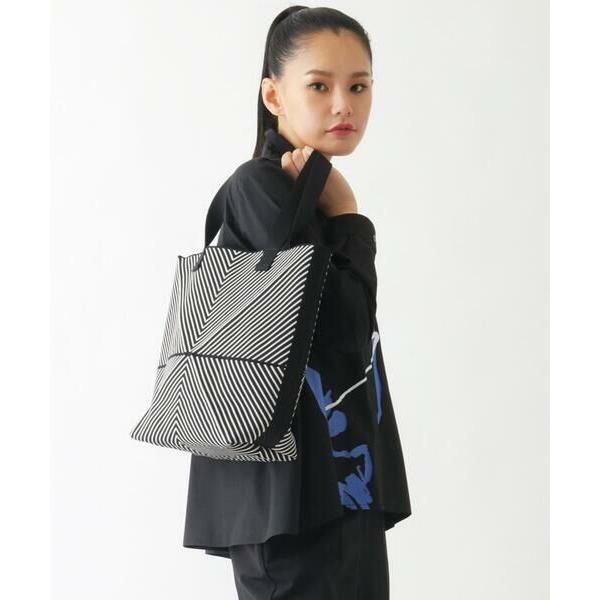 HIROKO BIS / ヒロコビス ジオメトリックニットバッグ