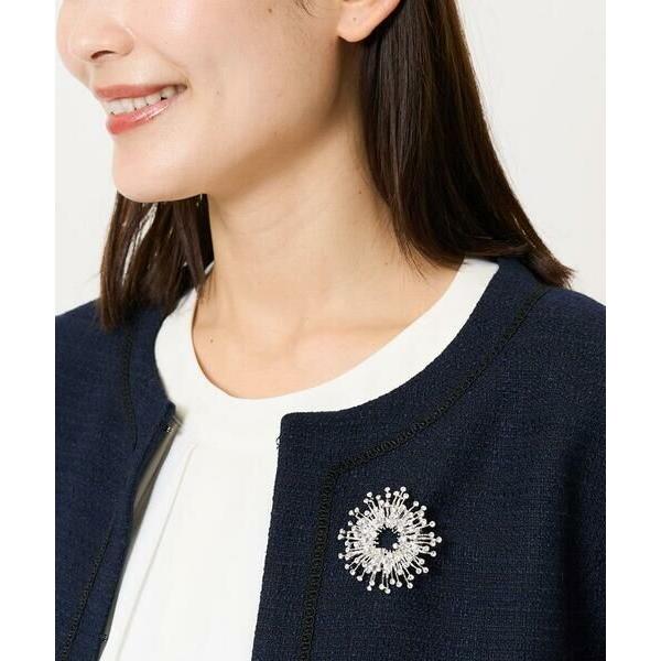 a.v.v / アー・ヴェ・ヴェ ビジューサークルブローチ