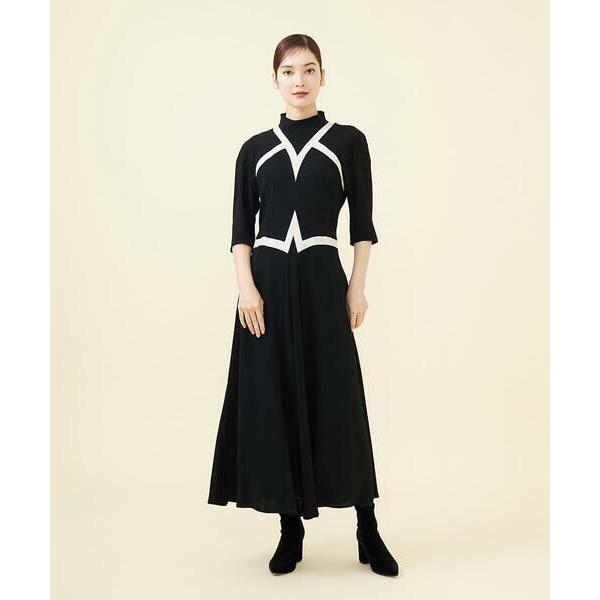 Sybilla / シビラ 【SMART DRESS】サテンカットワークドレス