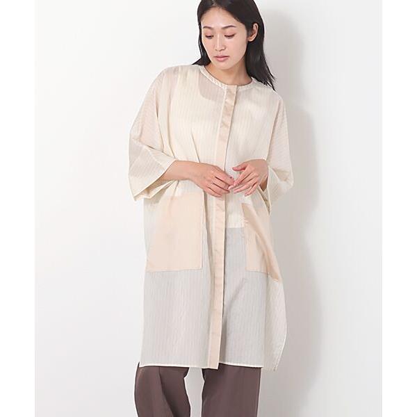 MOGA / モガ シアーサテンストライプブラウス