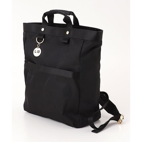 LA BAGAGERIE / ラ バガジェリー チャーム付き　ナイロンリュック