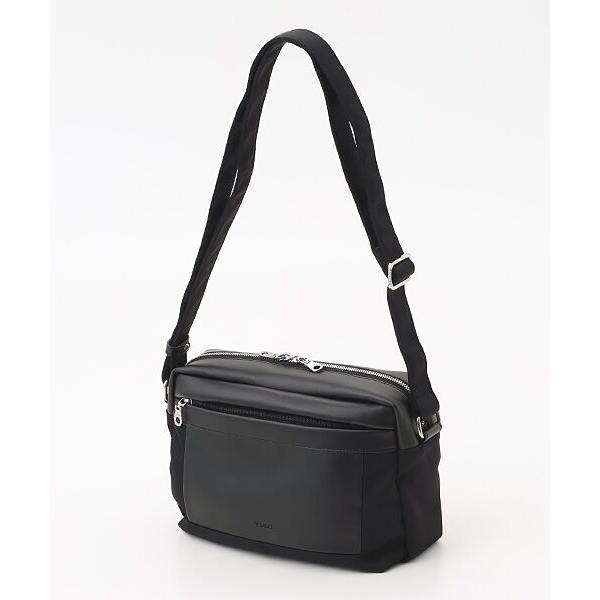 Y'SACCS / イザック ブロックモチーフショルダー