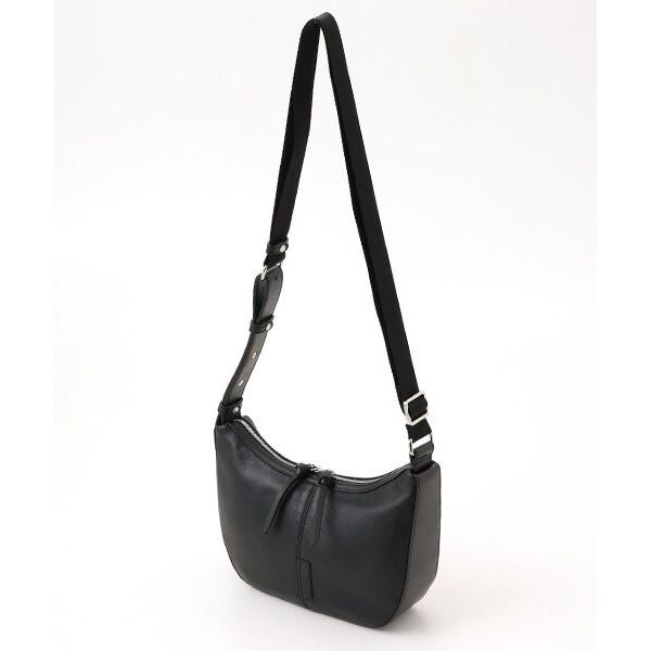 Y'SACCS / イザック イタリアンシープ　マルチポーチ付き　ホーボーバッグ