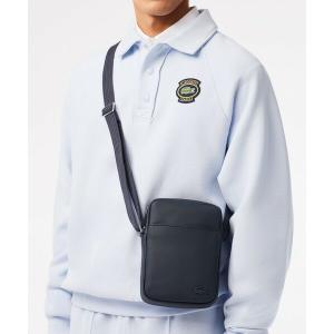 LACOSTE ショルダーバッグ メンズクラシック バーティカルカメラバッグ
