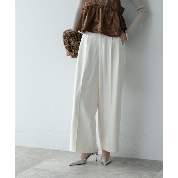 GALLEST / ギャレスト ホワイトタックパンツ