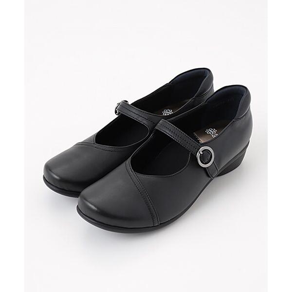 BeauFort / ビューフォート Vカットストラップシューズ