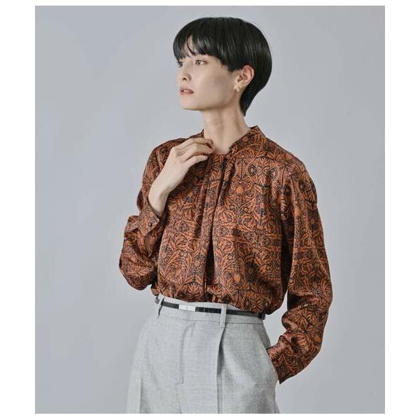 Atraer / アトラエル アールヌーボーボタニカルプリント スカーフ風長袖ブラウス