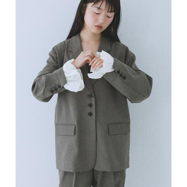 KBF / ケービーエフ フリルスリーブテーラードジャケット