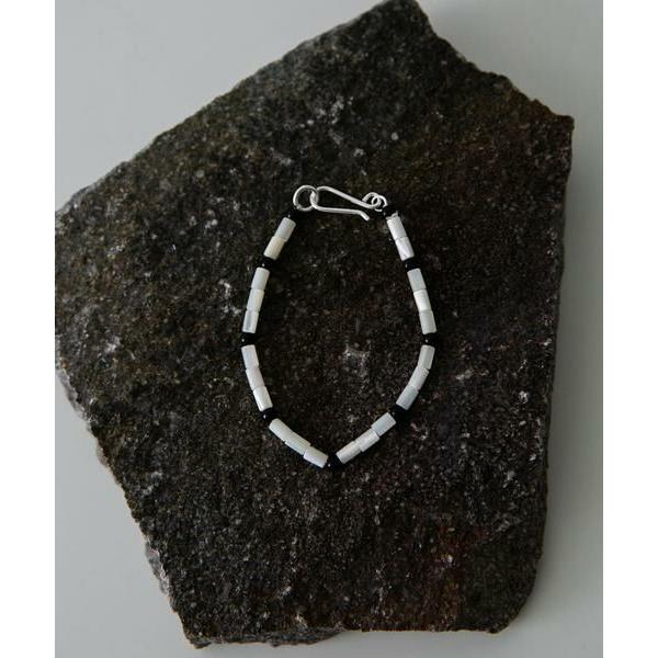 SMELLY / スメリー SMELLY so’　sheill onyx bracelet