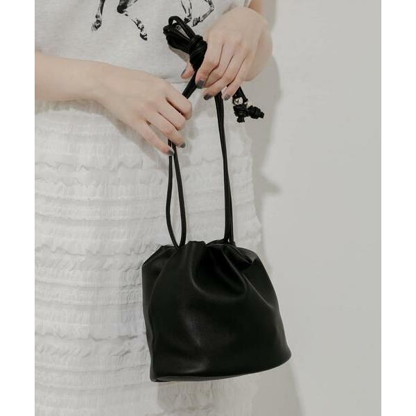 SMELLY / スメリー サークルキンチャクショルダー