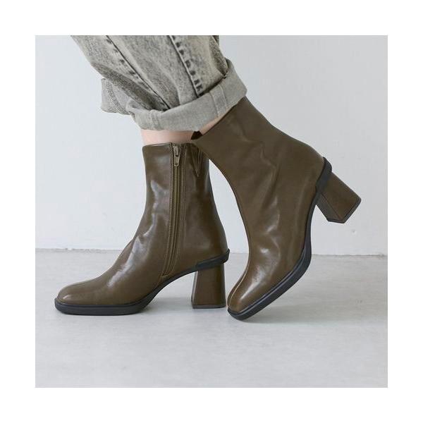 carino / カリーノ スクエアトゥブロックヒールブーツ