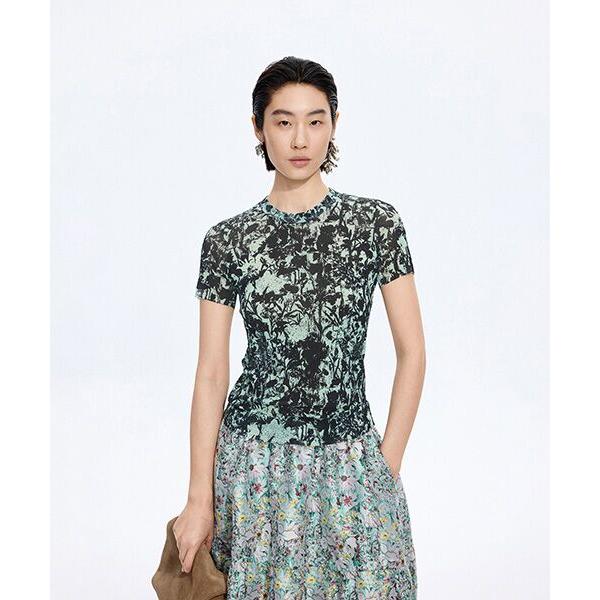 JNBY / ジェーエヌビーワイ Floral Second-Skin Top