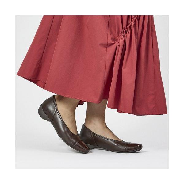 Atelier / アトリエ 【3E】切り替えデザインパンプス