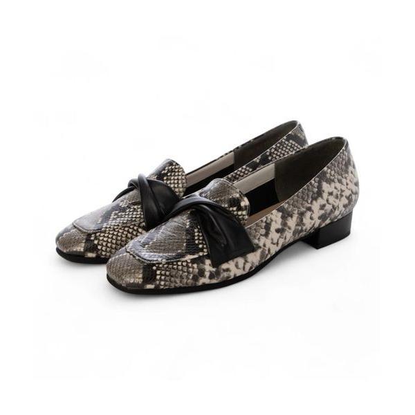 D'ICI / ディッシィ スクエアトゥモチーフローファー