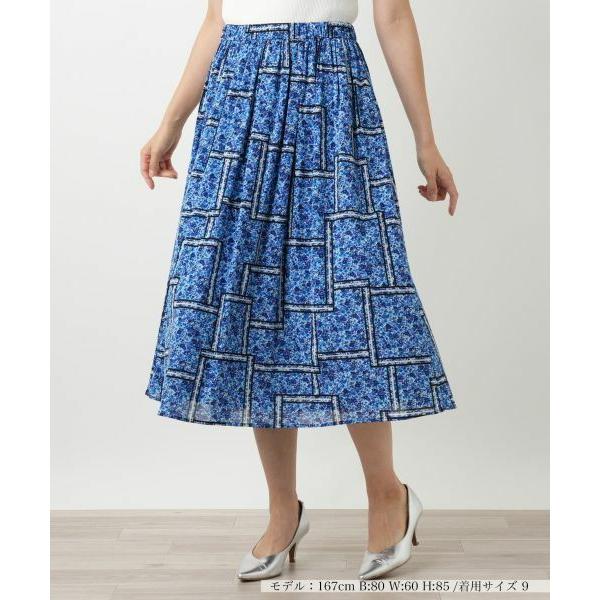 Leilian / レリアン フラワー柄フレアスカート