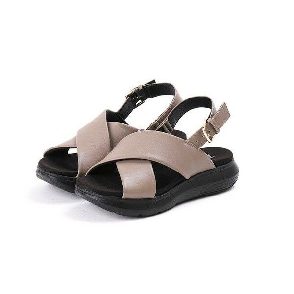 AcureZ / アキュアーズ オトナのスポサン クロスベルトデザイン「軽×ラクサンダル」