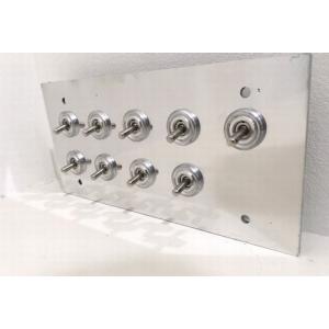 最安値挑戦中★9口トグルスイッチカバー◎プレート レトロオシャレな壁スイッチ♪シルバーアルミ アンテ...