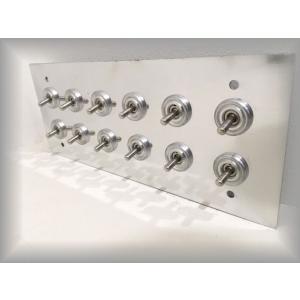 最安値挑戦中★12口トグルスイッチカバー◎プレート レトロオシャレな壁スイッチ♪シルバーアルミ アン...