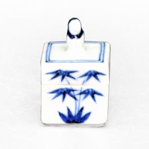 茶道具　香合　屏風箱　王懐英 香合 染付 屏風箱 景徳鎮 王懐英作 茶道 茶道具 : 和空間ヤフー