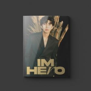 イム・ヨンウン (LIM YOUNGWOONG) / IM HERO (1集) Photo Book...