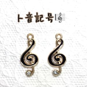 ト音記号チャーム【2個入り】 [全4色] : Crystal Aglaia - 通販