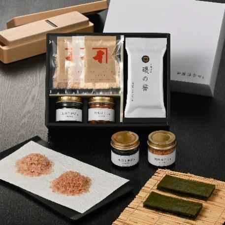 香典返し 3080円 送料無料 鰹節 海苔 四十九日 法事 法要 49日 一周忌 挨拶状 御祝 出産...