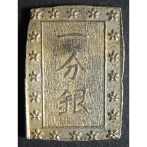 明治二分金 判金 両面額縁様 明治二分金 判金 両面額縁様 - メルカリ