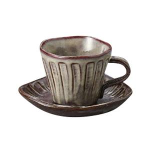 コーヒー紅茶 洋食器 / うのふ彫りさざなみコーヒー碗皿 寸法:碗9 x 7.5cm 230cc 皿14.5 x 3cm｜setomono-honpo