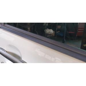 ムーヴ ダイハツ ムーヴ LA150＿LA160S フロントドアガラス・ウエザー