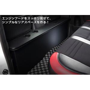 【新品】200ハイエース　ユーアイビークル　リア用マルチホルダー　ダークプライム ハイエース ドリンク＆スマホホルダー（リア用マルチホルダー