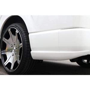 ハイエース200系 ESSEX リアライナー　新品 エセックス (ESSEX/CRS) リアライナー塗装済み 200系ハイエース1