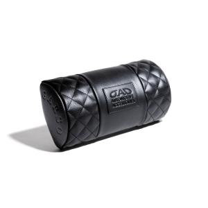 ギャルソン（GARSON） ロイヤルネックパッド タイプモノグラム