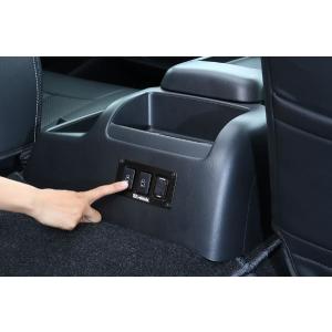 200系ハイエース　パワースライドドア右側 ハイエース パワースライドドア車専用 追加スイッチを販売