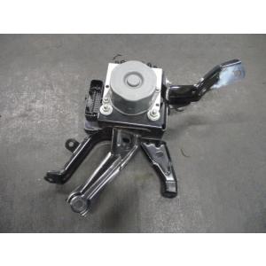 AKE919８６ DBA-ZN6 ABSアクチュエーター FA20DHWU8A 61K SU003-...