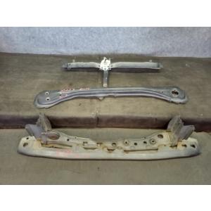 AKE919ムーヴ CBA-LA100S ラジエータコアサポート KF-DET X07 53205-...