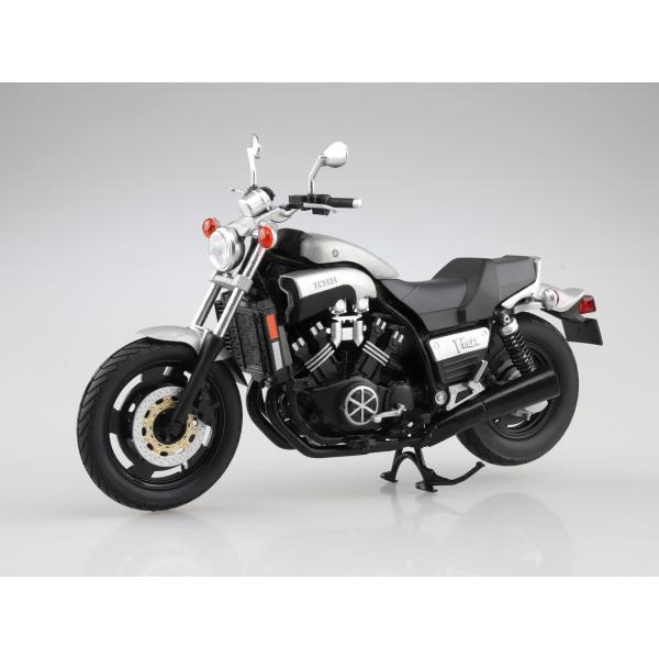 アオシマ　1/12　ヤマハ Vmax ニューシルバーダスト
