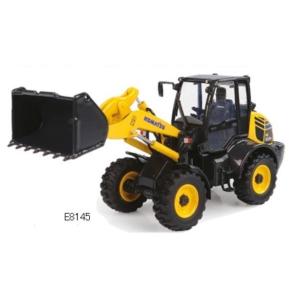 ユニバーサルホビー　1/50　コマツ WA 100M-8