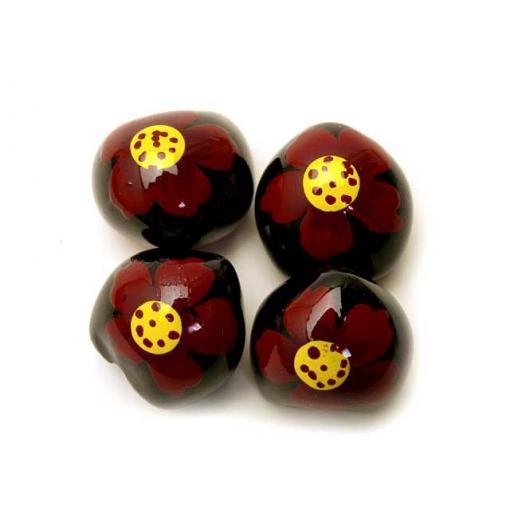 ダークレッド デイジー ククイナッツ（4ケ入り）