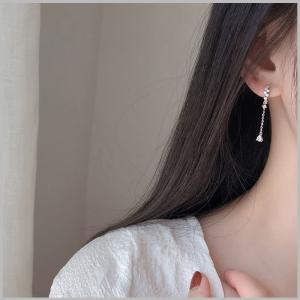 ピアス 金属アレルギー フープピアス 揺れる ...の詳細画像3