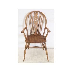 ac-15　1960年代イギリス製ビンテージ エルム ホイールバック ウインザー アームチェア 肘掛...