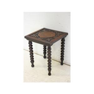 cd-5　1930年代イギリス製アンティーク　オーク　カーブド　彫刻　サイドテーブル　チャーチテーブ...