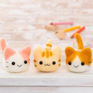 アクレーヌで作る三つ子のころころ猫ちゃん手作りキット