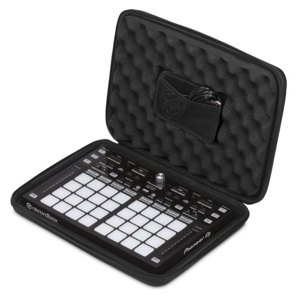 UDG U8466BL Creator DDJ-XP2ハードケース 【DDJ-XP2、Buddy、R...
