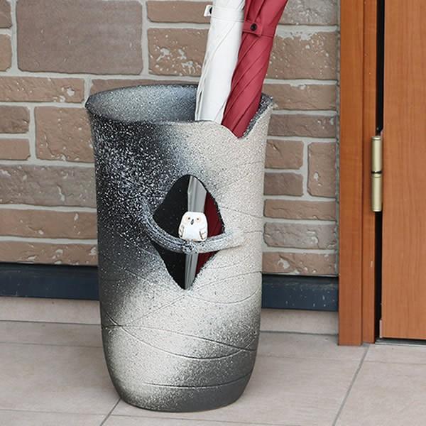 傘立て 陶器 信楽焼 おしゃれ スリム フクロウ 傘入れ モダン シンプル 玄関 和風 新築祝 ギフ...