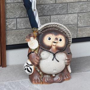 信楽焼　壺型千段傘立＆　狸とふくろうのセット 信楽焼 壺型千段傘立＆ 狸とふくろうのセット 信楽焼 壺型