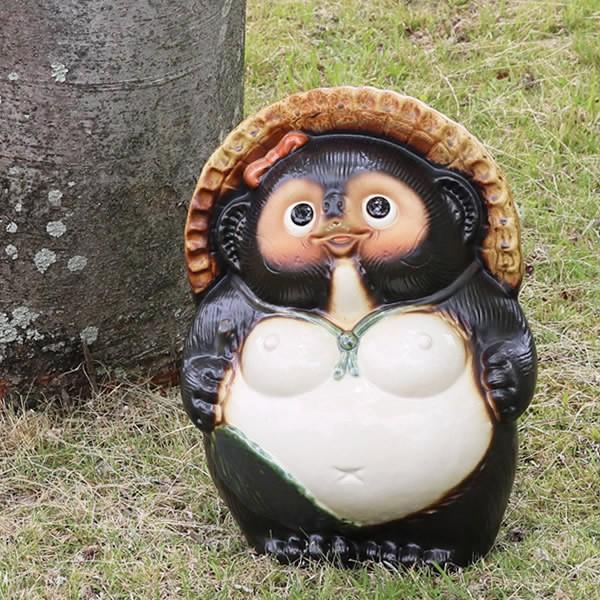 信楽焼 13号メス狸 たぬき タヌキ 開運 縁起物 可愛い 陶器 商売繁盛 ギフト 開店祝 置物 か...