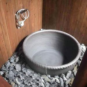 信楽焼 掛け湯つぼ 大つぼ しがらき焼き かけ湯 掛け湯 つぼ風呂 壷 壷