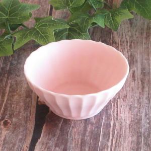 ぐい飲み ピンク かすみ 陶器 日本酒 おしゃれ 業務用 美濃焼 : 四季彩